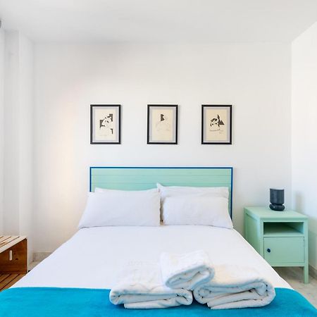 Wintowinrentals Quiet Apartment, Good Location, Free Parking มาลากา ภายนอก รูปภาพ